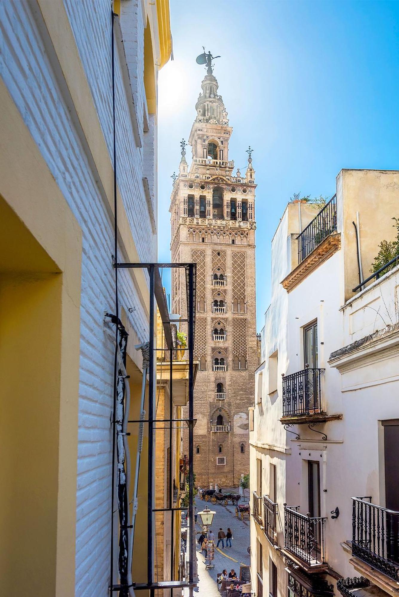Genteel Home Giralda Seville Exterior photo